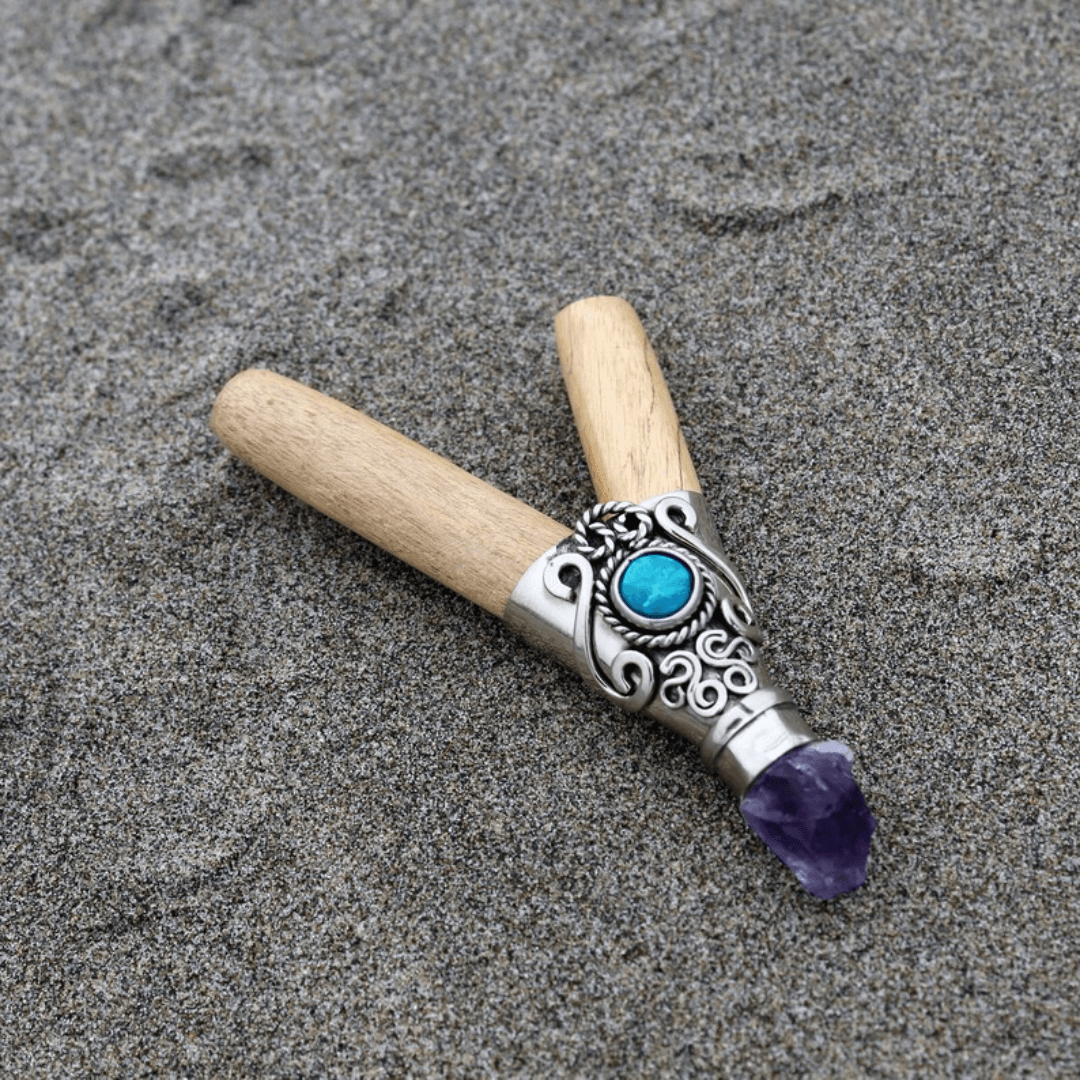 Capirona Kuripe | Decorated with Peruvian Turquoise and Amethyst | From the Amazon - Cosmos Healing