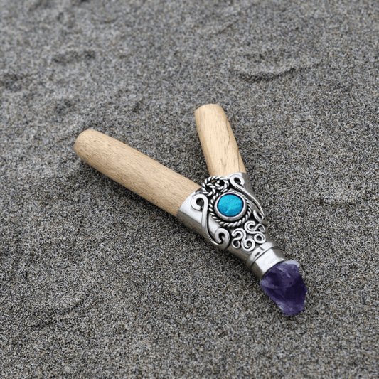 Capirona Kuripe | Decorated with Peruvian Turquoise and Amethyst | From the Amazon - Cosmos Healing