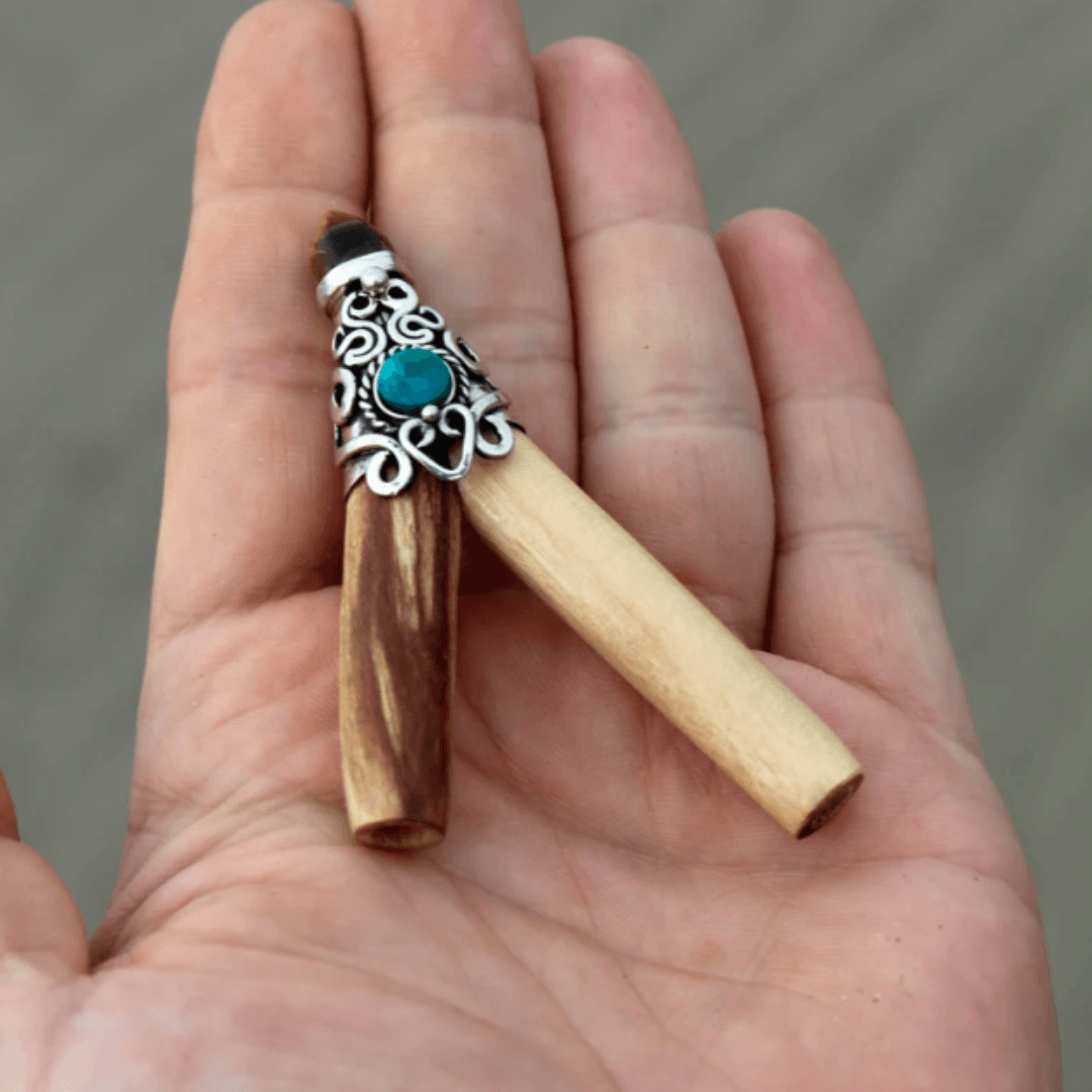 Palo Santo Kuripe | Decorated with Tiger's Eye and Peruvian Turquoise | From the Amazon - Cosmos Healing